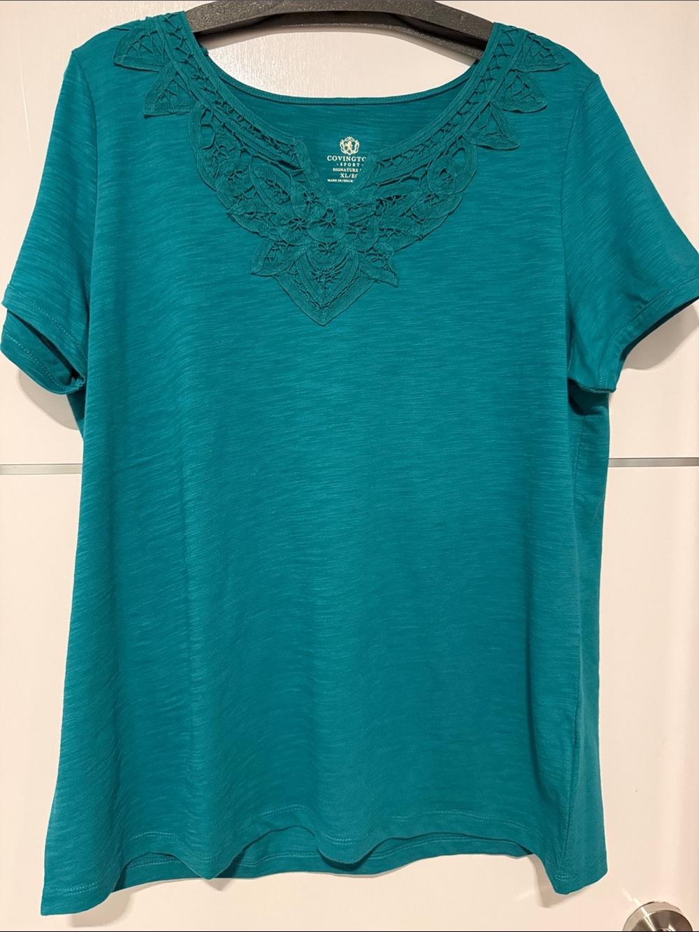 Covington Sport Signature Fit Teal Crochet-Trim Short Sleeve Tee Size XL